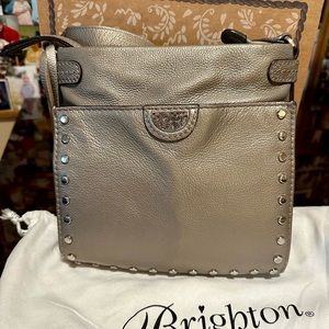 Brighton Royce Organizer Crossbody bag in Zinc Pearl.